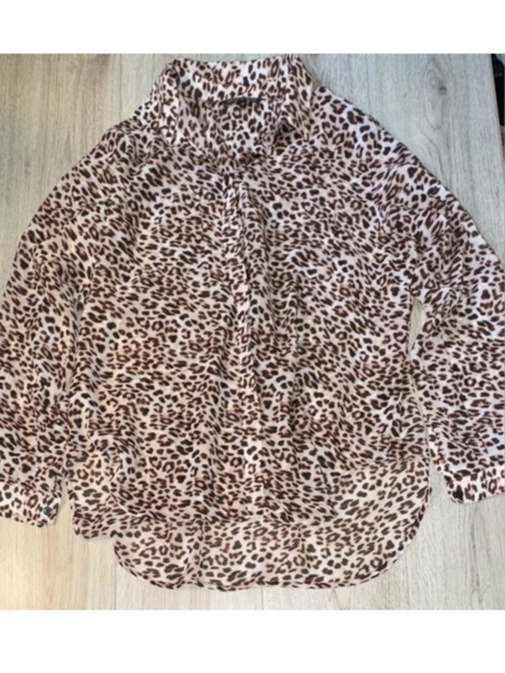 Victoria’s Secret pink brown tan Leopard Print Button-Up shirt button down top